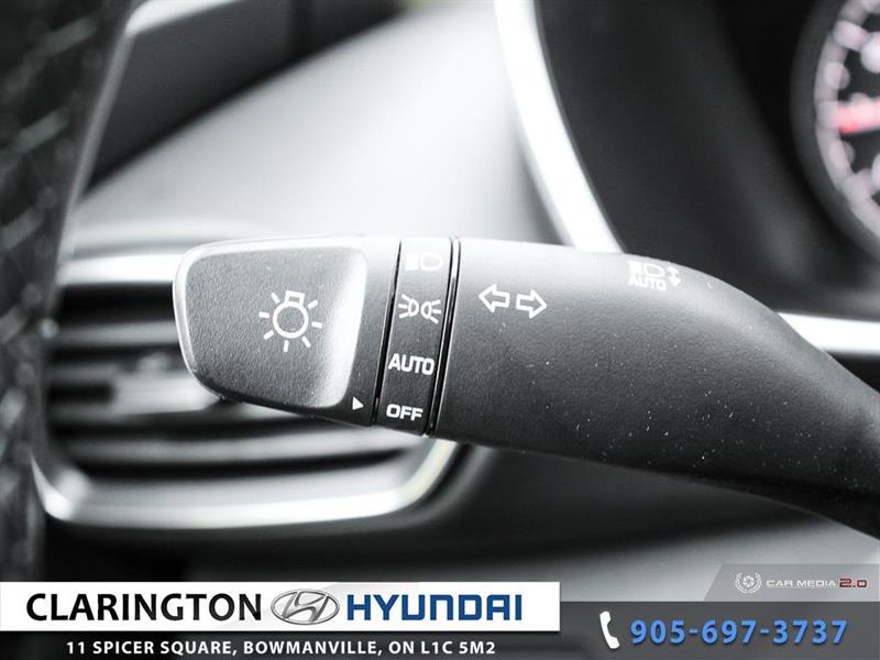 2022
Hyundai
Santa Fe