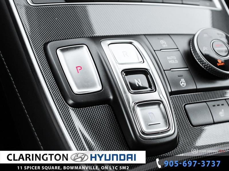 2022
Hyundai
Santa Fe