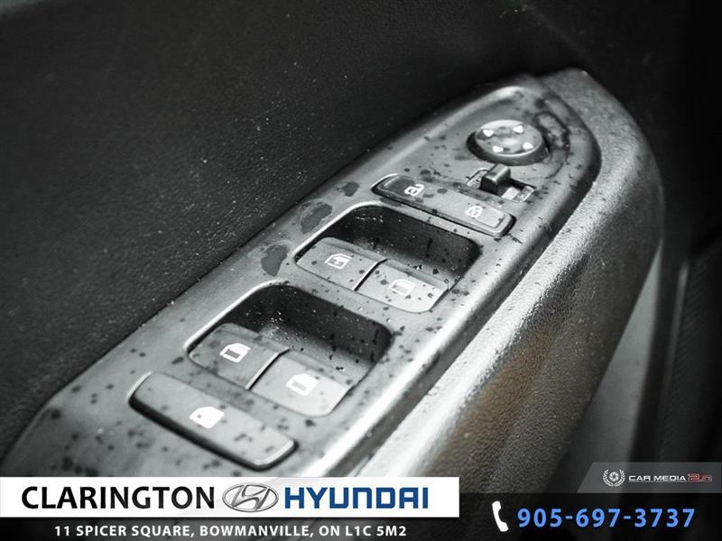 2021
Hyundai
Elantra