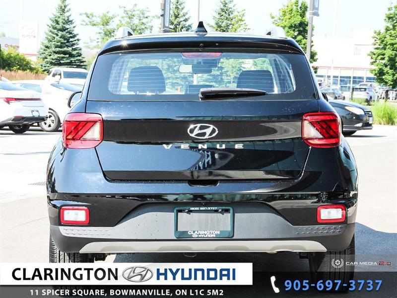 2022
Hyundai
Elantra