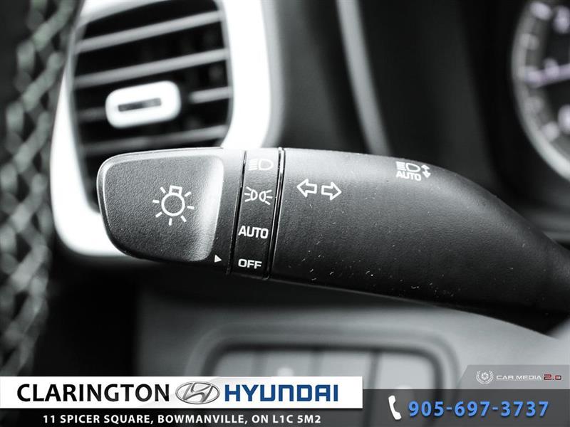 2022
Hyundai
Elantra