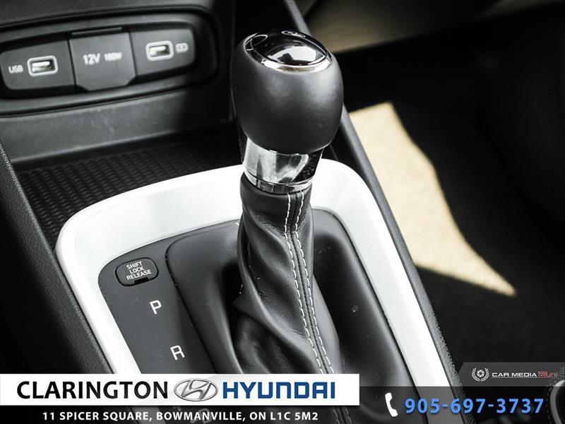 2022
Hyundai
Elantra