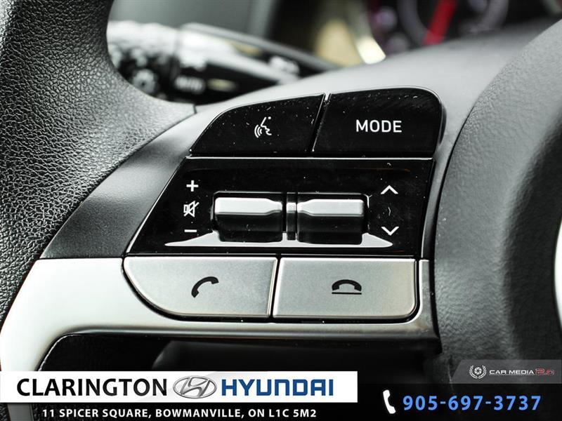 2022
Hyundai
Elantra