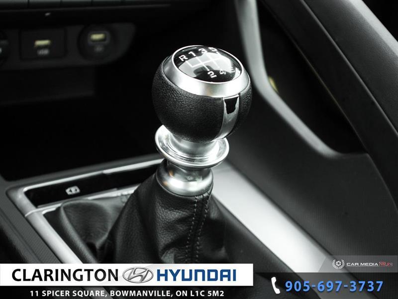 2022
Hyundai
Elantra