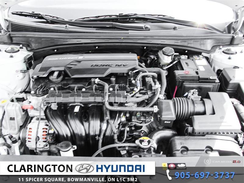 2022
Hyundai
Elantra