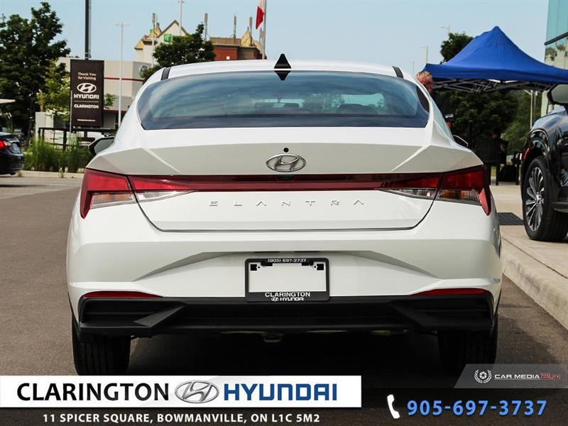 2022
Hyundai
Elantra