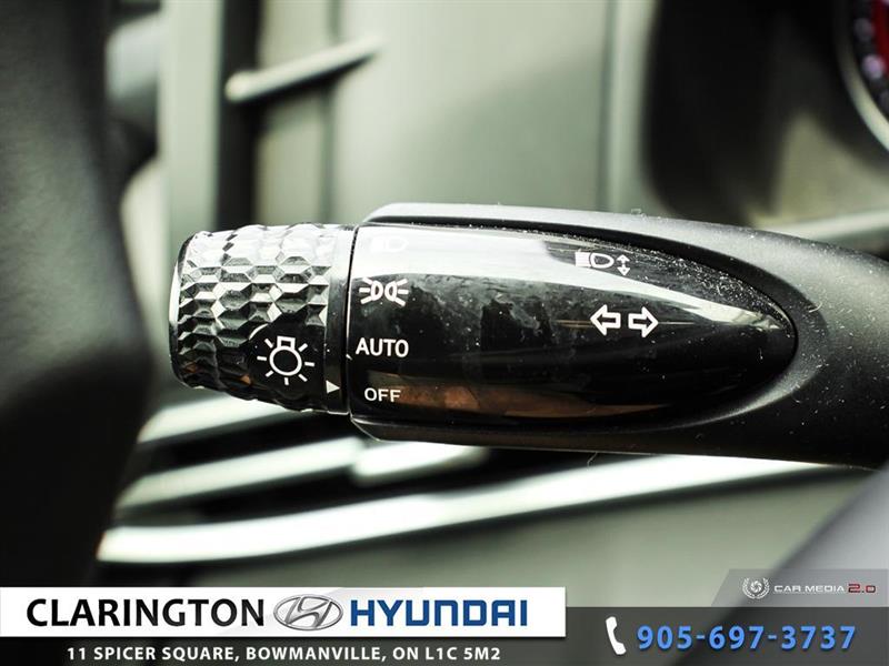 2022
Hyundai
Elantra