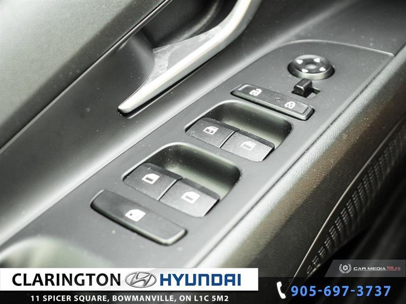 2022
Hyundai
Elantra