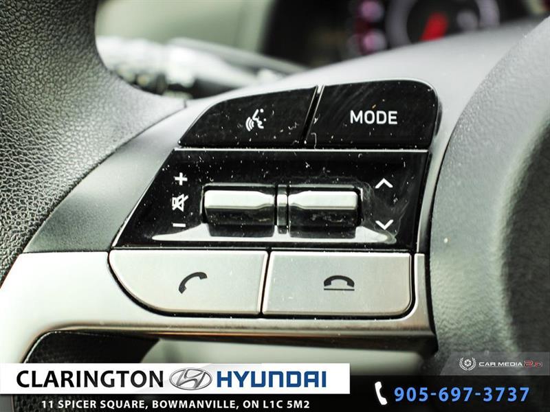 2022
Hyundai
Elantra