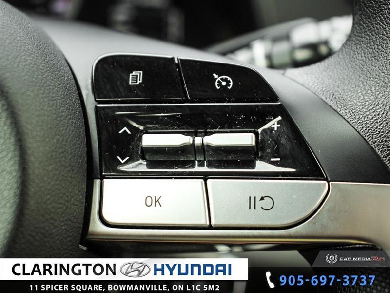 2022
Hyundai
Elantra