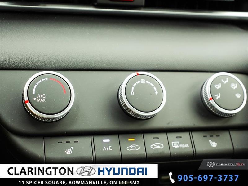 2022
Hyundai
Elantra