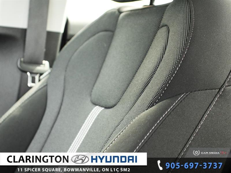 2022
Hyundai
Elantra