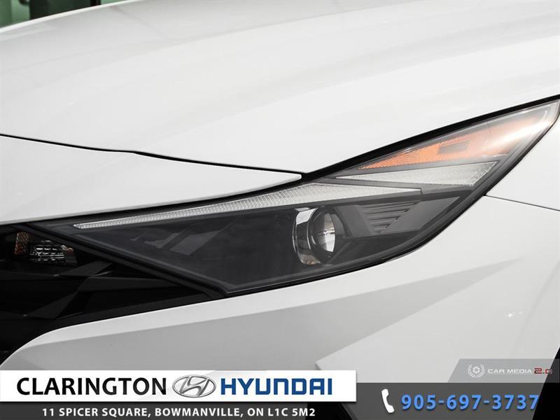 2022
Hyundai
Elantra