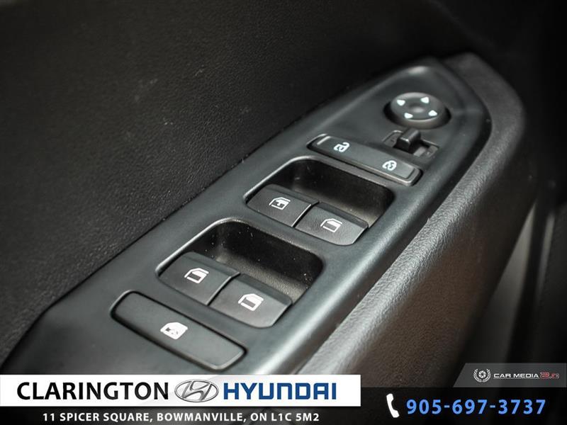 2022
Hyundai
Elantra