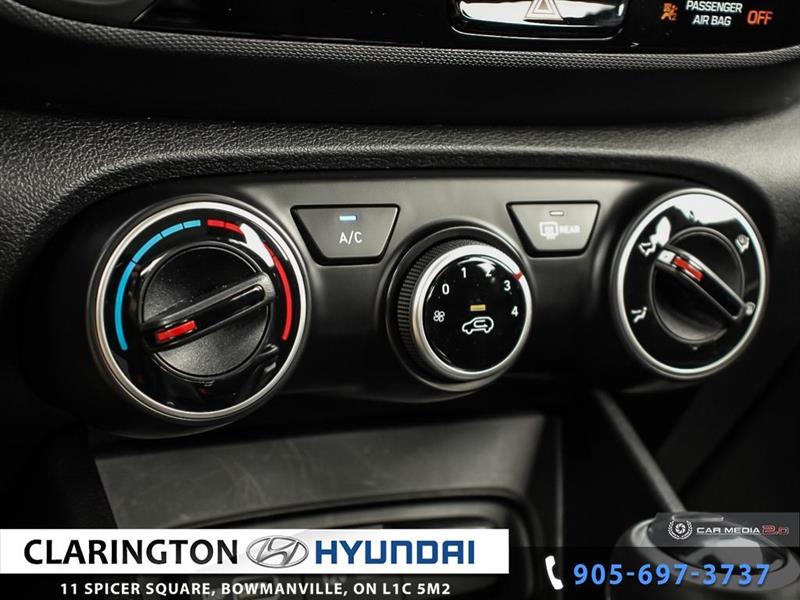 2022
Hyundai
Elantra