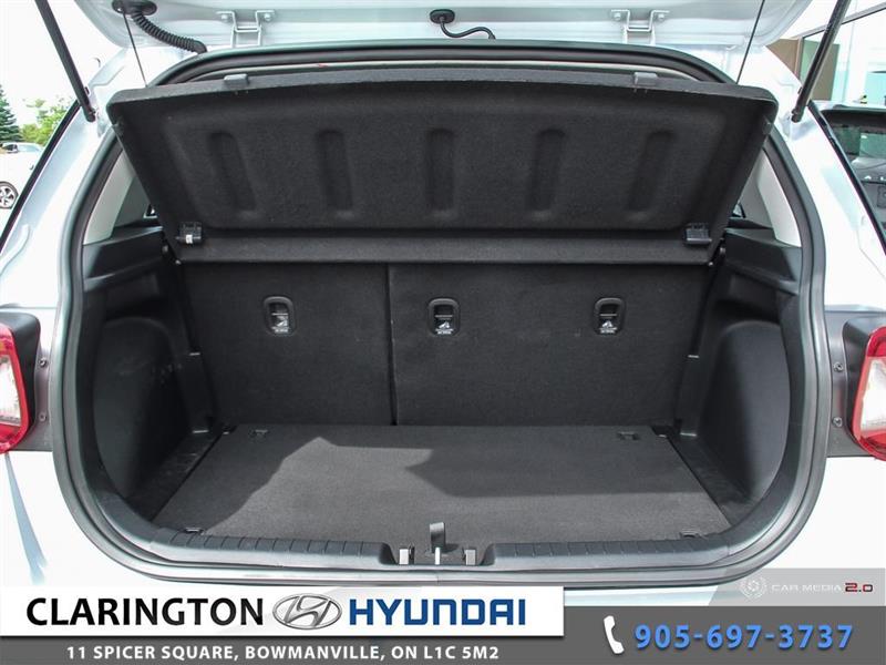 2022
Hyundai
Elantra