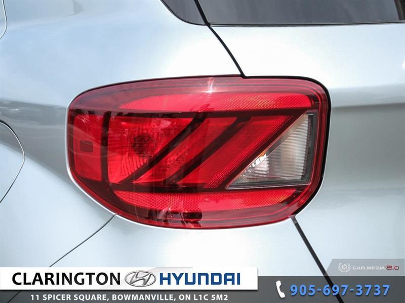 2022
Hyundai
Elantra