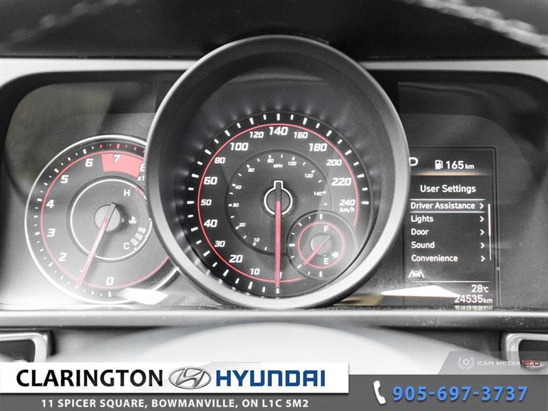 2022
Hyundai
Elantra