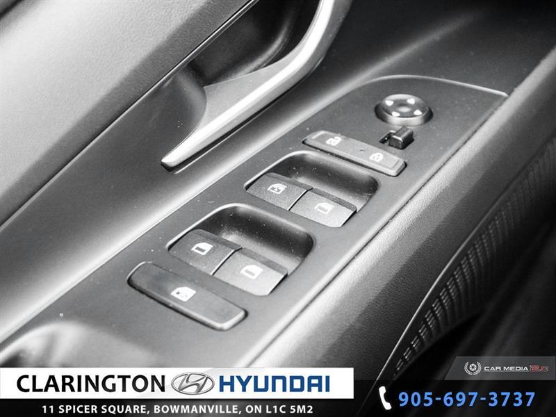 2022
Hyundai
Elantra