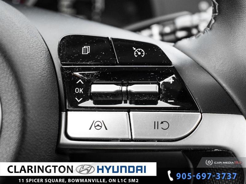 2022
Hyundai
Elantra