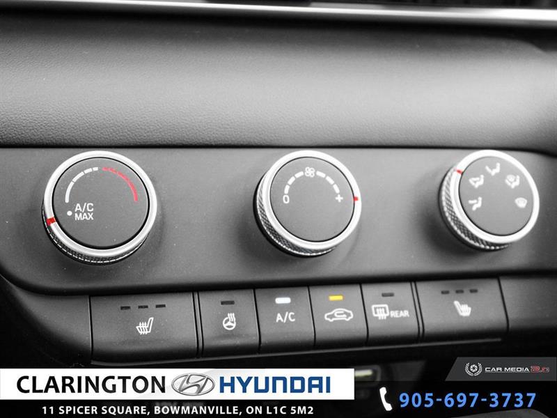 2022
Hyundai
Elantra