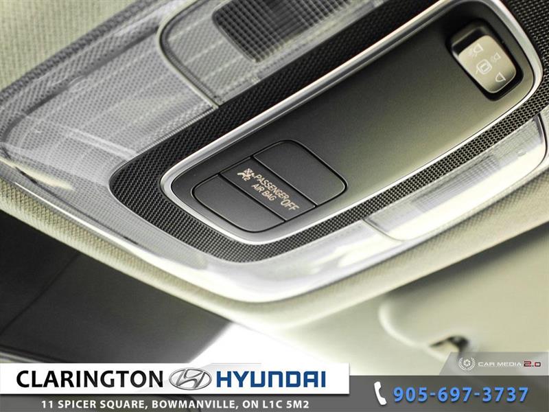 2022
Hyundai
Elantra