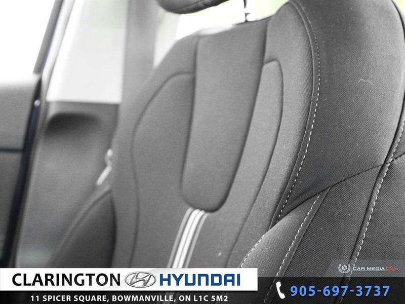 2022
Hyundai
Elantra