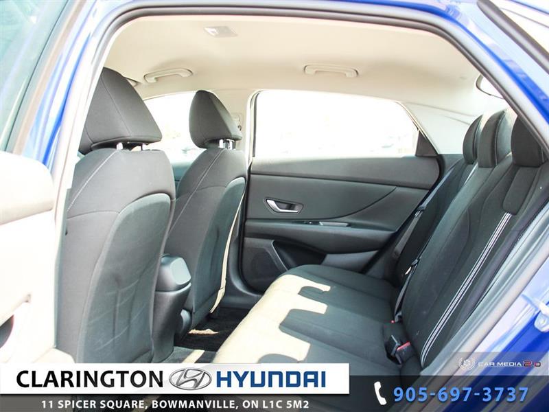 2022
Hyundai
Elantra