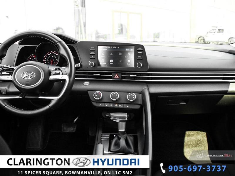 2022
Hyundai
Elantra