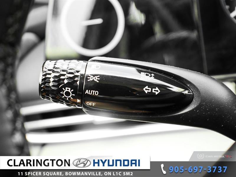 2023
Hyundai
Elantra