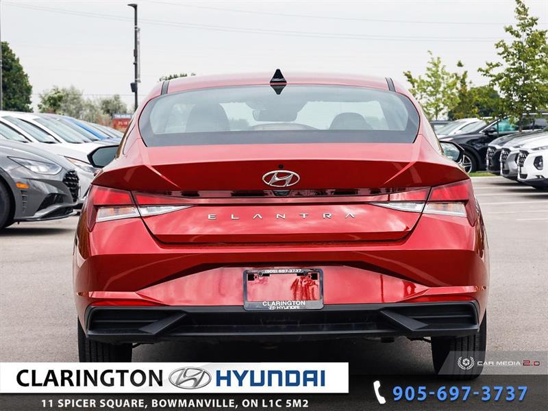 2021
Hyundai
Elantra
