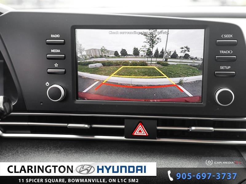 2021
Hyundai
Elantra