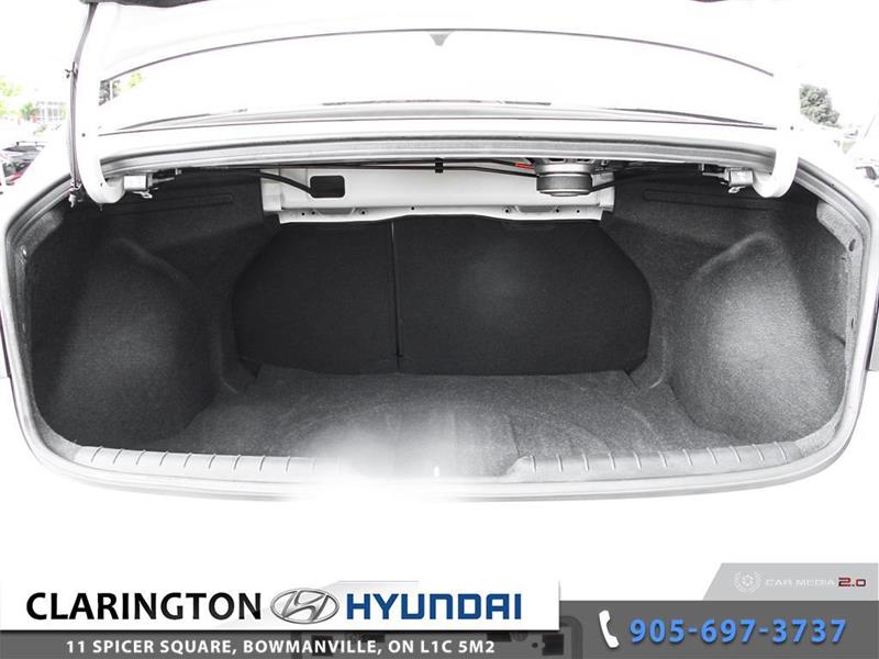 2023
Hyundai
Elantra