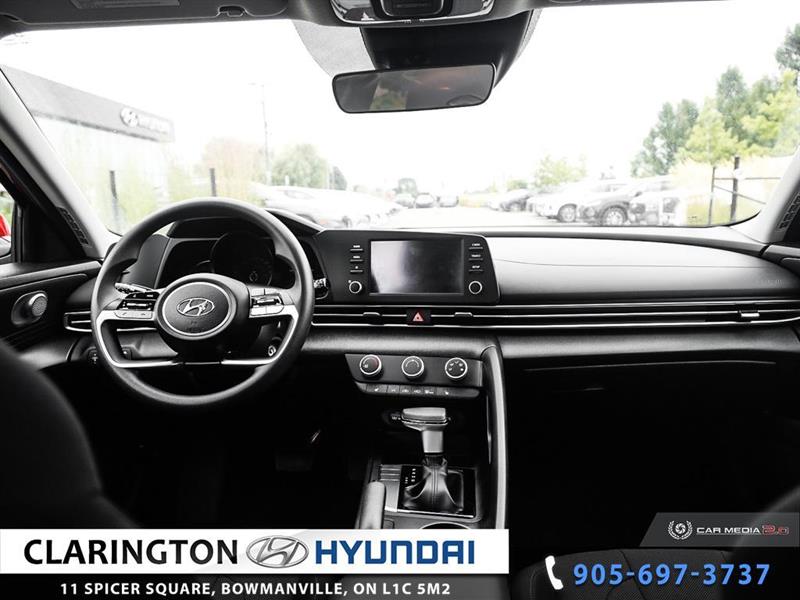 2021
Hyundai
Elantra