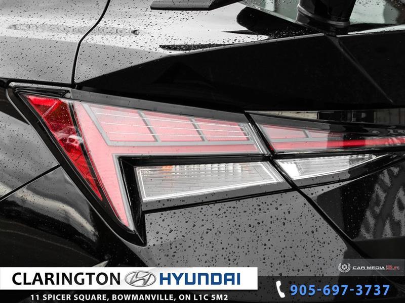 2023
Hyundai
Elantra