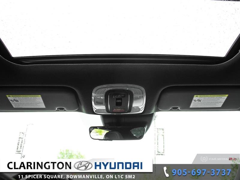 2023
Hyundai
Elantra